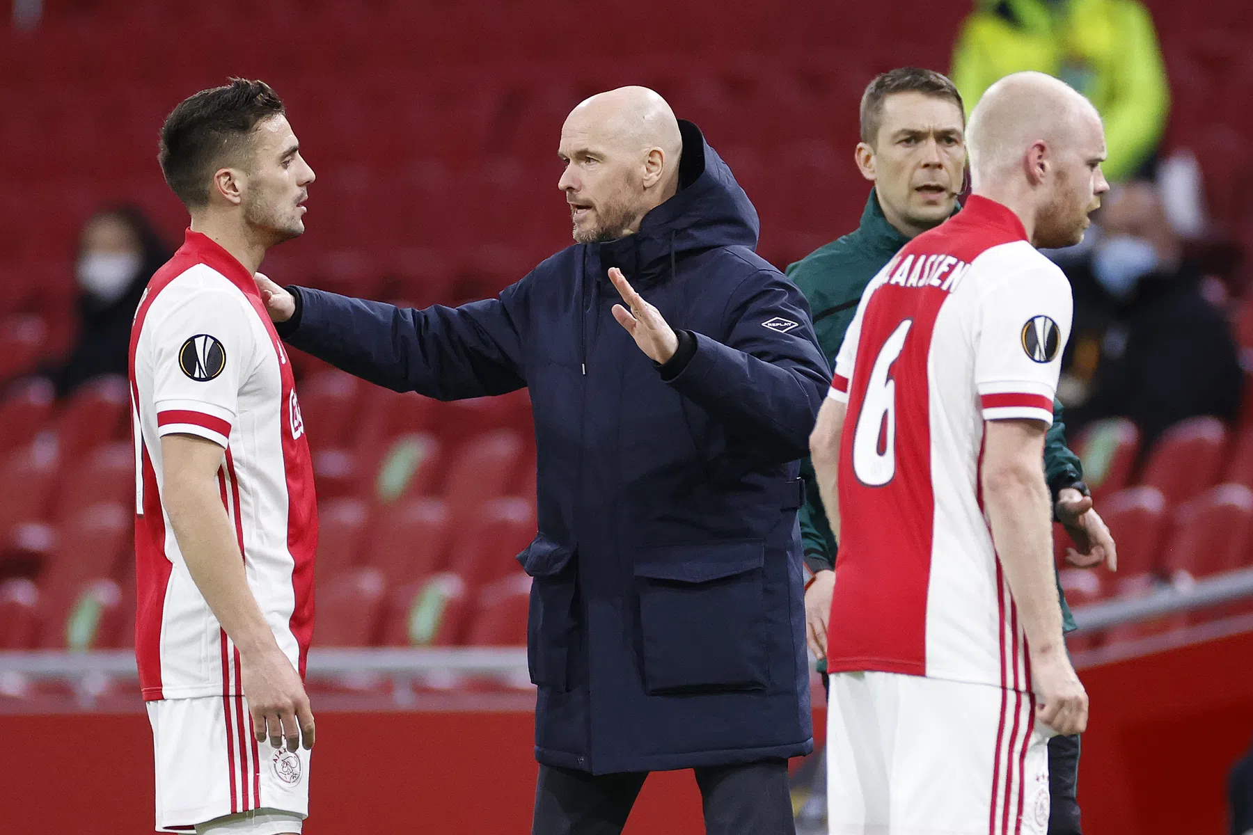 Ten Hag trots op dubbelslag tegen Franse koploper: 'Dit is een héél grote prestatie'