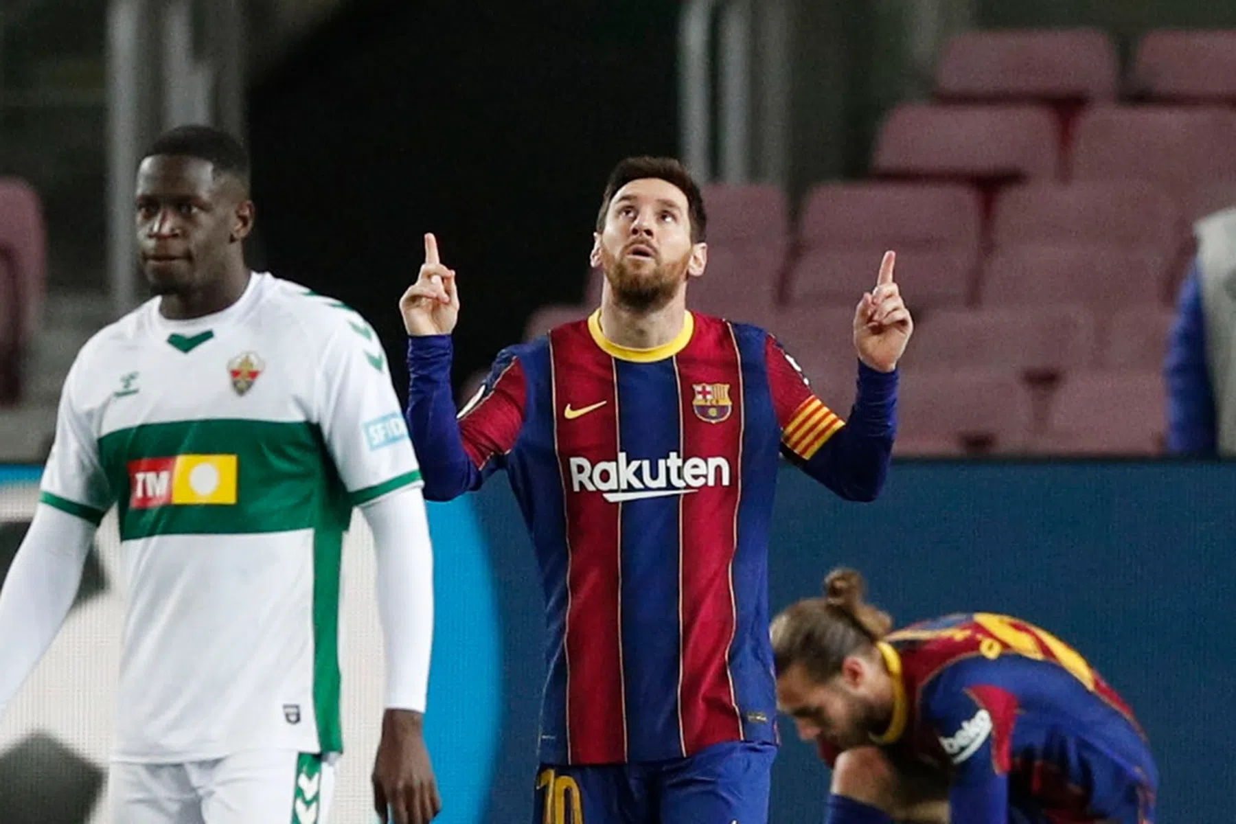 Spaanse media bewieroken Messi: 'De Pichichi haalt kastanjes uit het vuur'