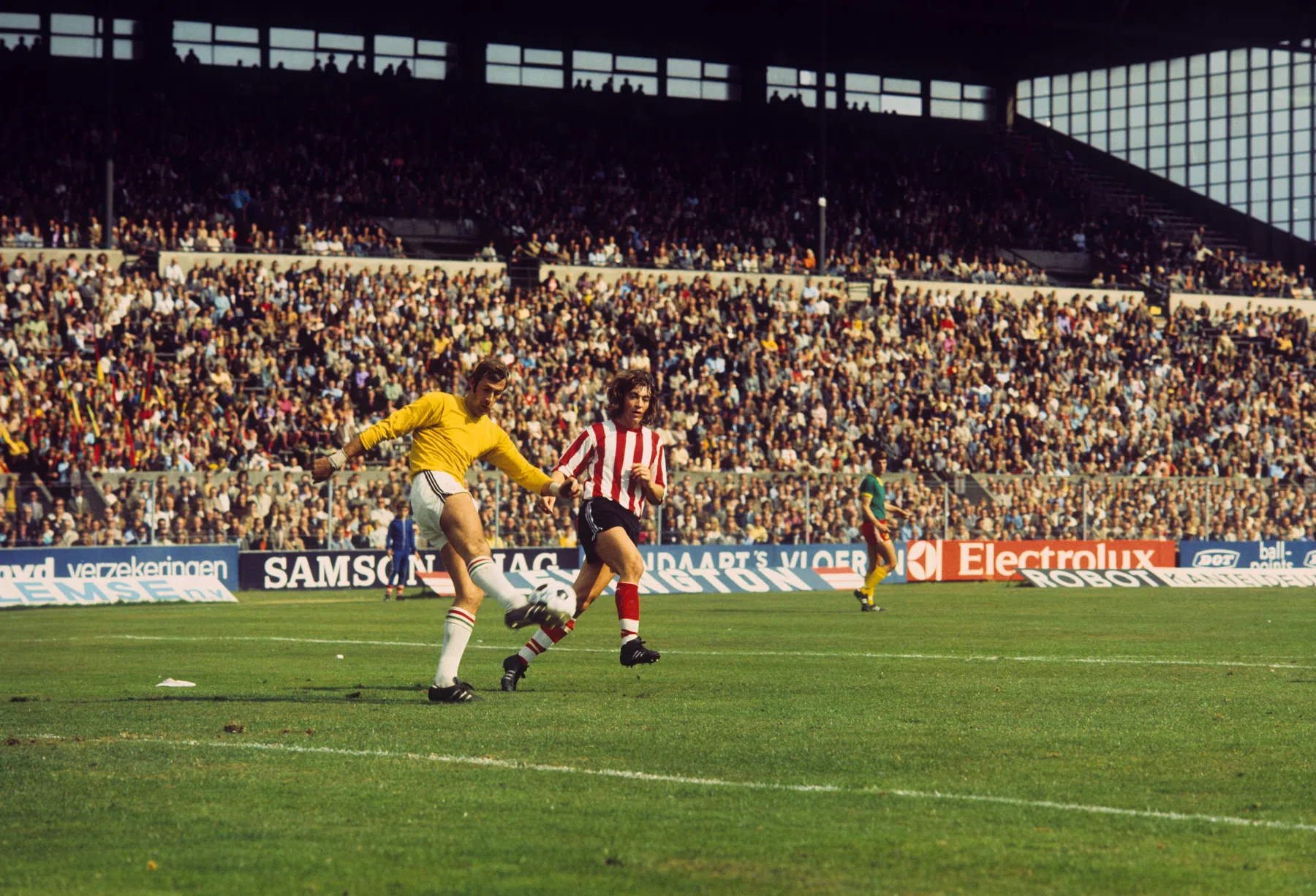 Legendarische Den Haag-doelman Ton Thie (76) overleden