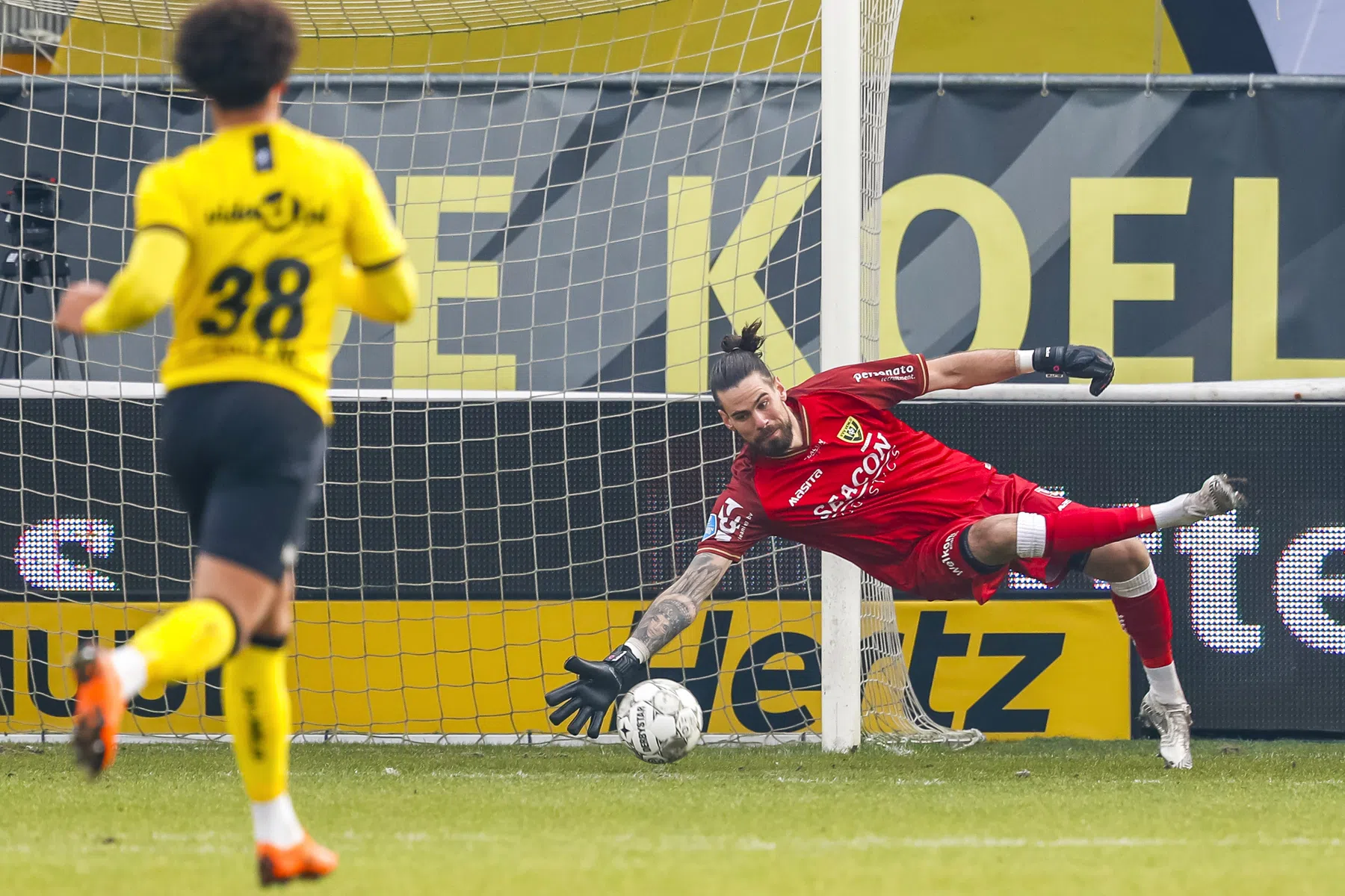 In gesprek met de Duitse Eredivisie-keepers: 'Van der Sar was een soort rolmodel'