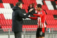 Thumbnail for article: Schmidt hekelt instelling Ihattaren: 'Niet als een prof gedragen'