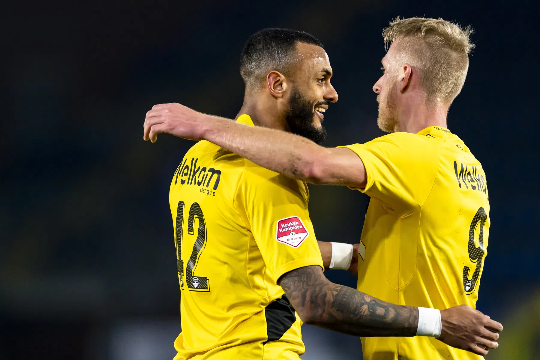 Ruziënd NAC-duo neemt Tadic en Dumfries op de hak