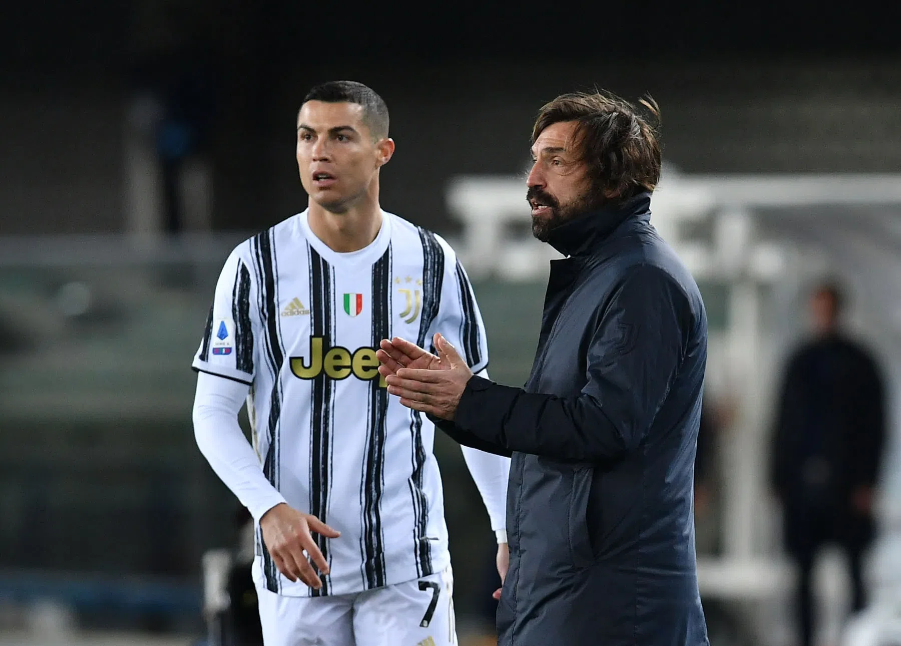 Pirlo geeft titeldroom Juventus nog niet op: 'Mijn spelers geloven erin'