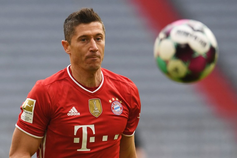 Lewandowski zet weer stap richting record dat onaantastbaar leek