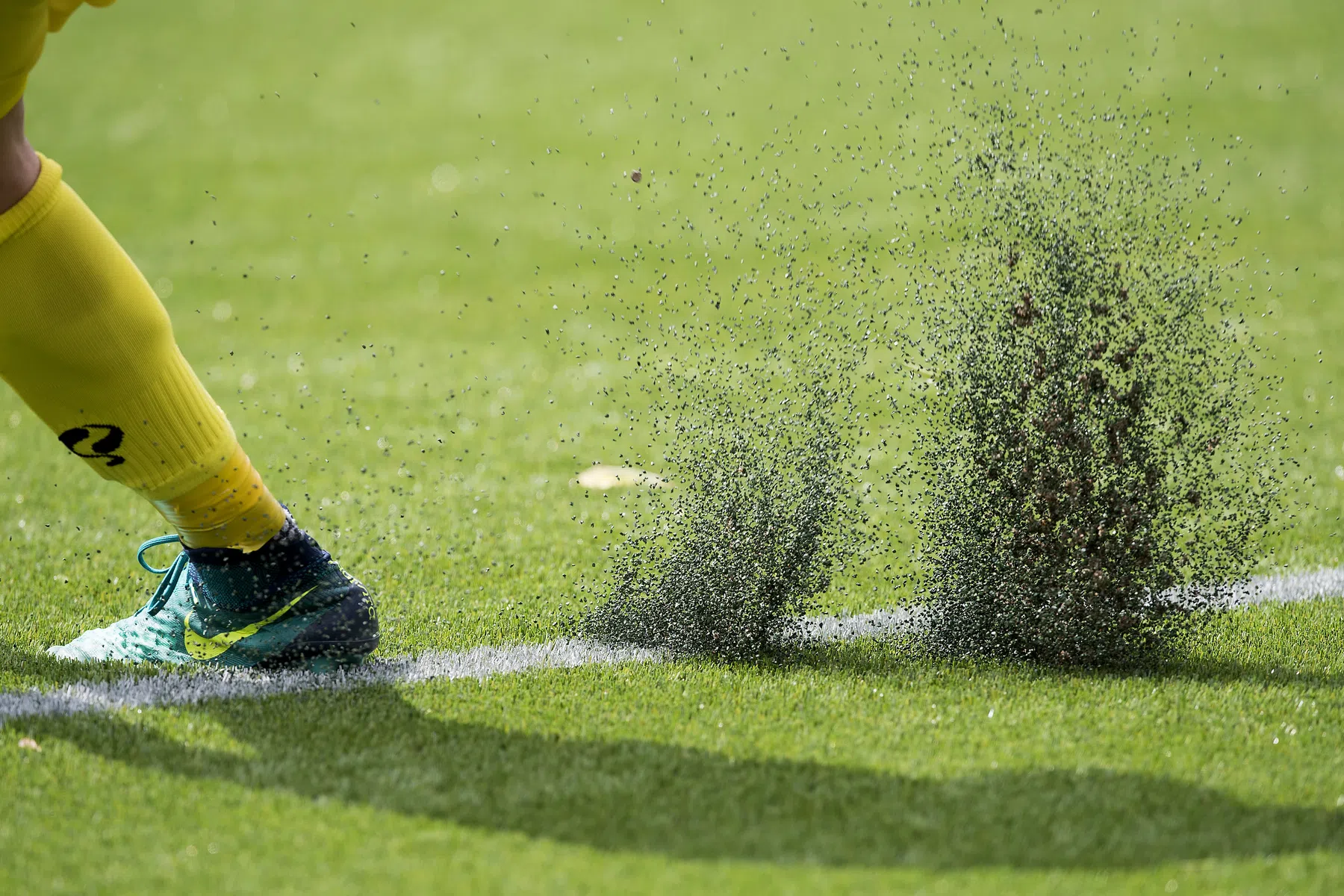 Kunstgras vs. natuurgras: 'nepmat' verdwijnt beetje bij beetje uit betaald voetbal