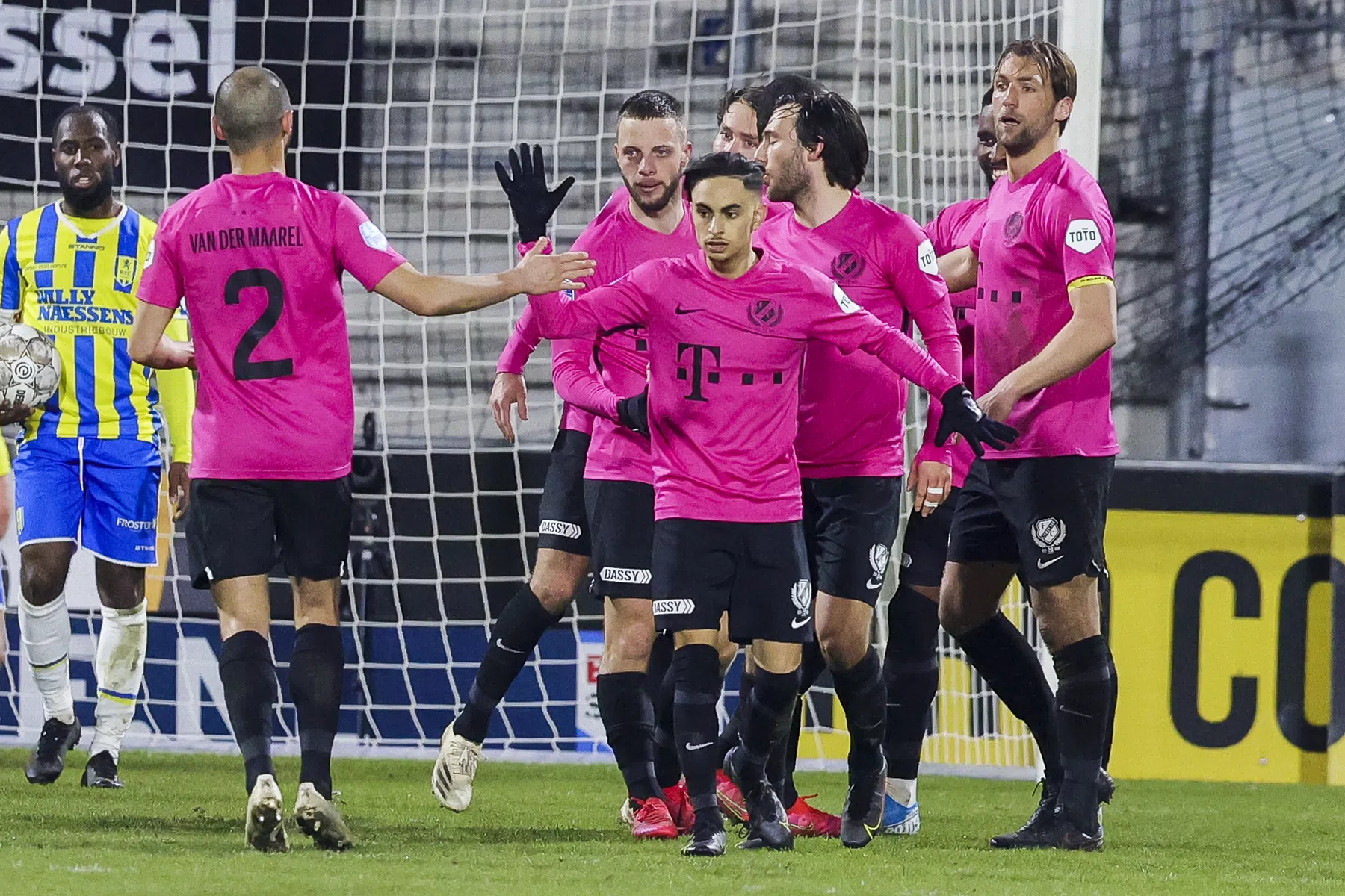 Laatste seconde in Waalwijk maakt FC Utrecht de gelukkige 