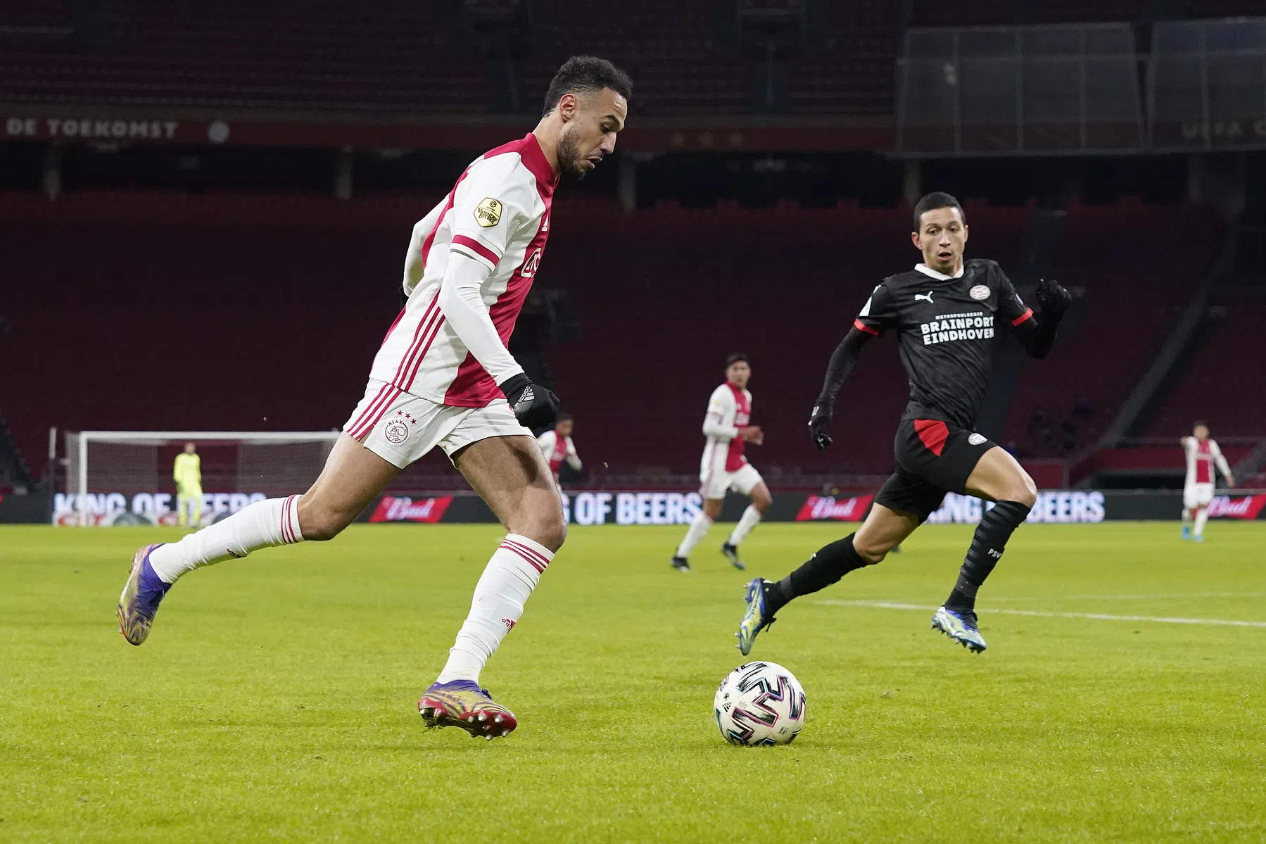 Hoe Musampa het opnam voor Mazraoui: 'Je moet hem houden, no matter what'