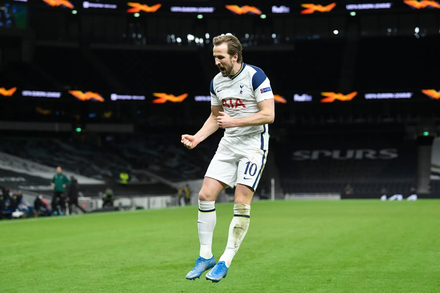 Kane troeft Tadic af als Speler van de Week in de Europa League