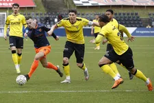 Thumbnail for article: Zelfs scorende Giakoumakis kan dolend VVV niet redden in derby