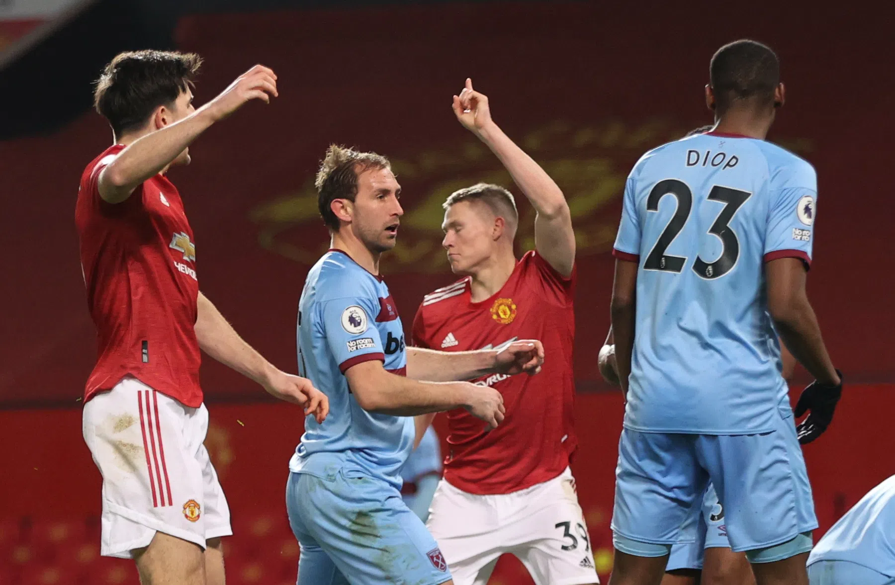 Man Utd slaat gouden slag in de strijd om CL-tickets