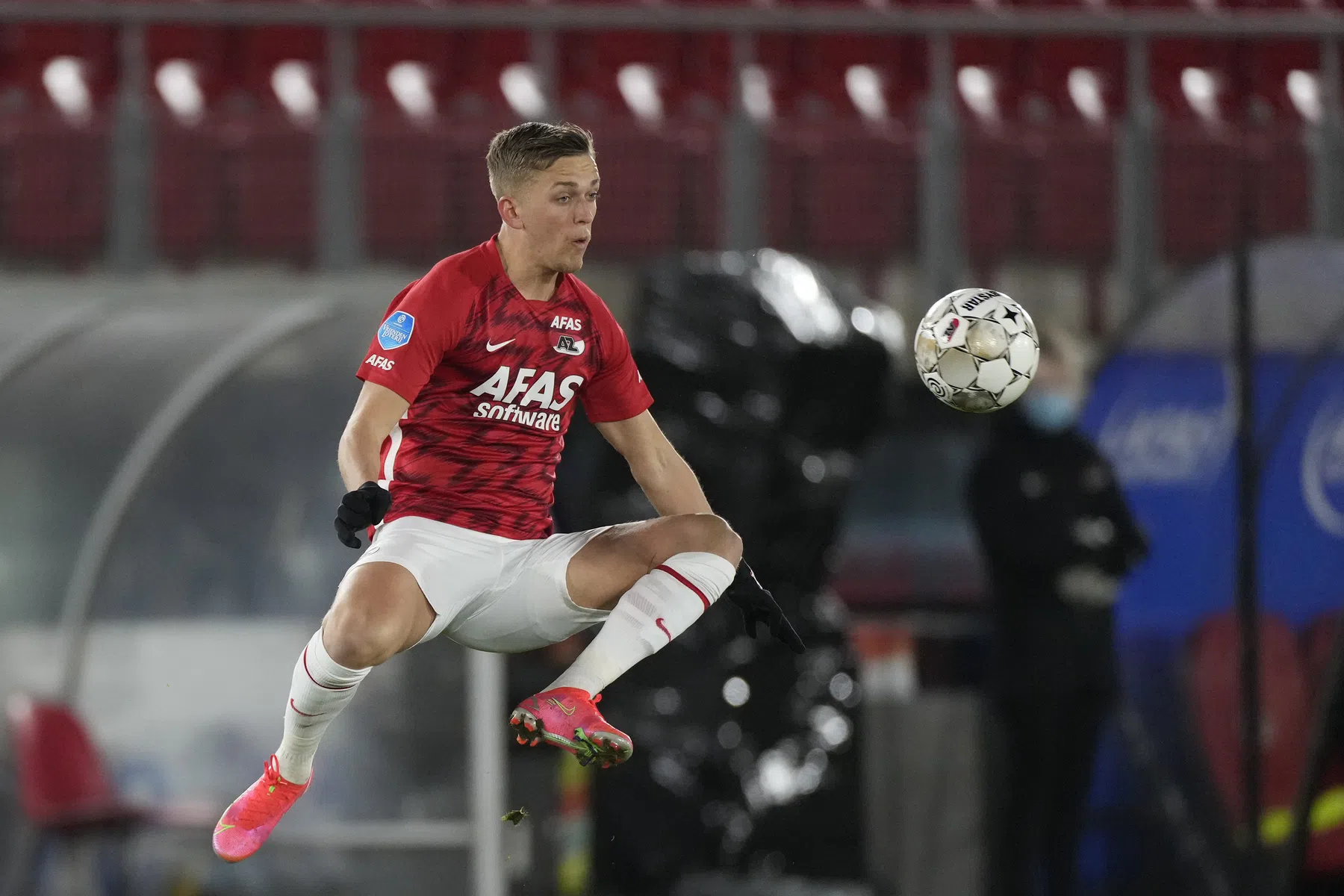 Zweedse bondscoach geniet van doorbraak AZ'er Karlsson