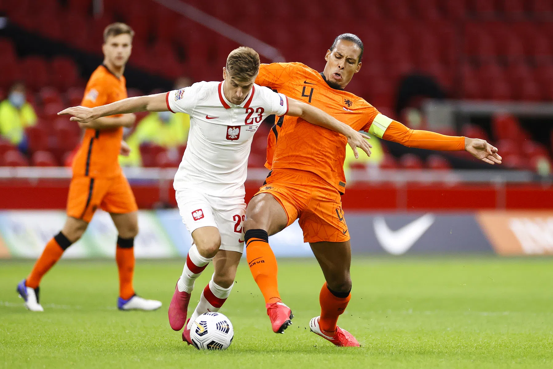 De opties in het hart van de verdediging: strijd in de schaduw van Van Dijk