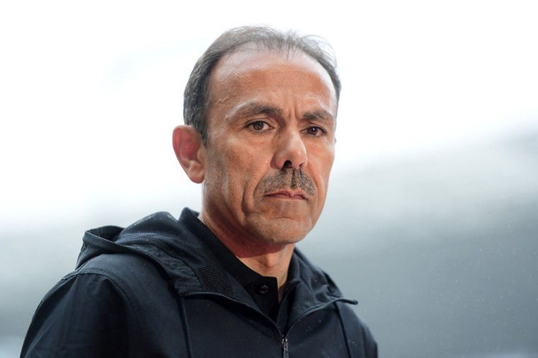 VVV-Venlo stelt Luhukay aan voor reddingsmissie