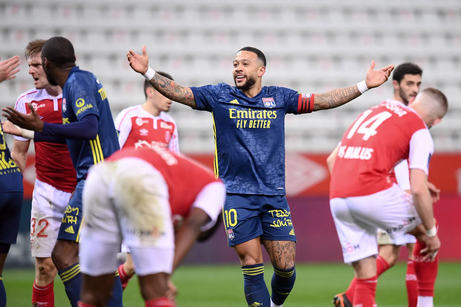 Tuchtcommissie steunt Memphis: absurde gele kaart geannuleerd