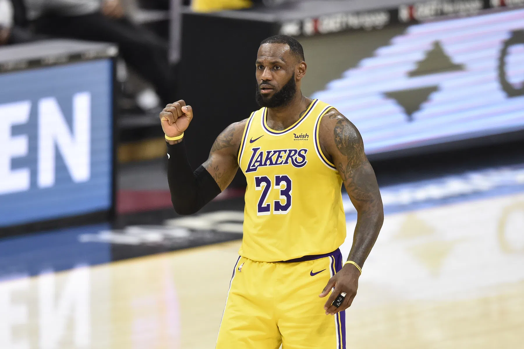 LeBron James zet na lucratieve Liverpool-deal nieuwe stap als zakenman