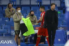Thumbnail for article: Simeone verklaart vroege wissel Suárez en snapt zijn ongenoegen