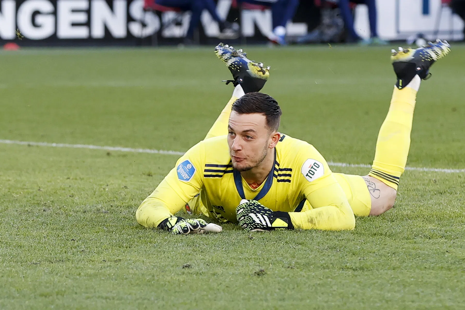 Bijlow aan vooravond EK van Jong Oranje op de bank bij Feyenoord