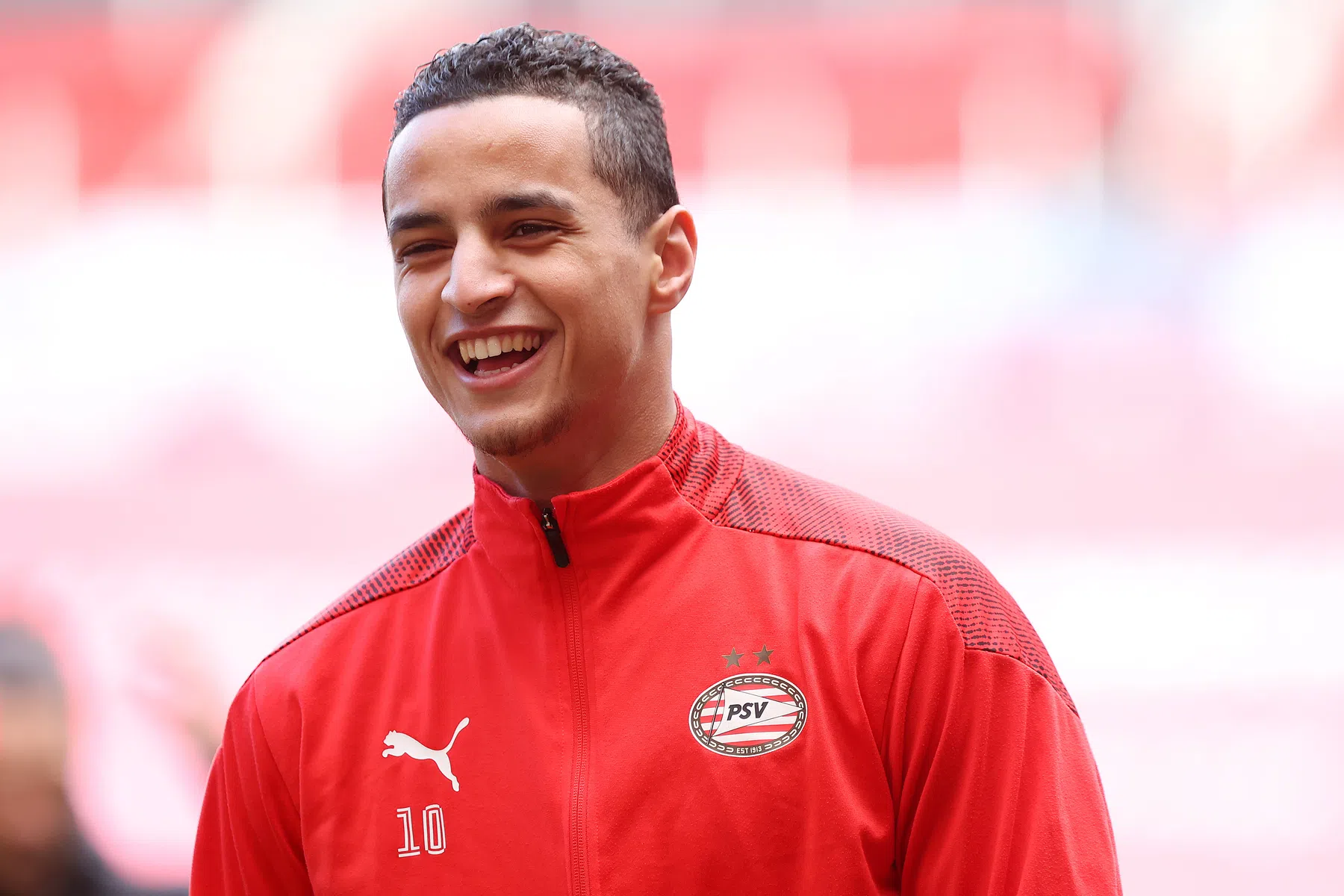 Dansende PSV'ers vergaat het lachen snel, Pep in de remix, emoties in Portugal