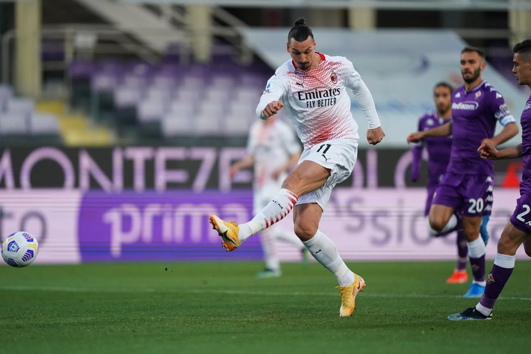 Ibrahimovic is Ribéry de baas met recordtreffer in Serie A
