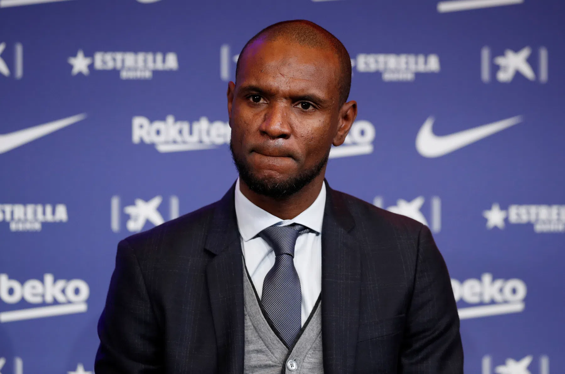 Abidal hangt vuile Barça-was over Neymar, Pochettino en Messi buiten