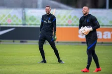 Thumbnail for article: 'Het zou mij niet verbazen als Stekelenburg op het EK eerste keeper is'