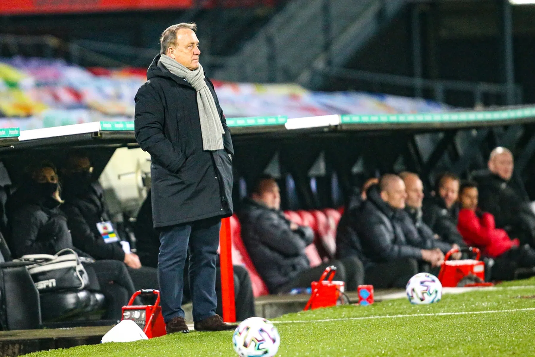 Bij Feyenoord gijzelt iedereen elkaar