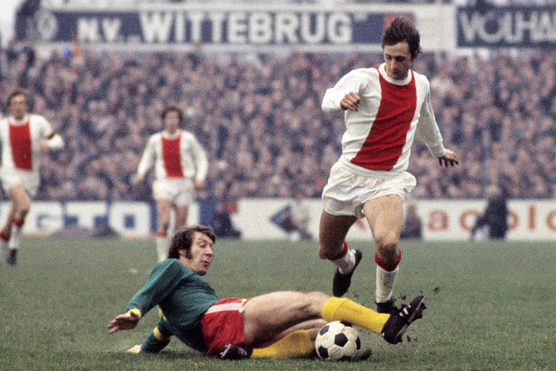 Voetbalwereld is Johan Cruijff nog niet vergeten: 'We missen je'