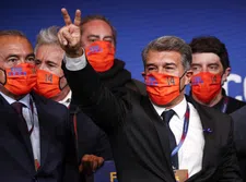 Thumbnail for article: 'Cruijff leeft voort in alles wat wij doen bij Barcelona' 