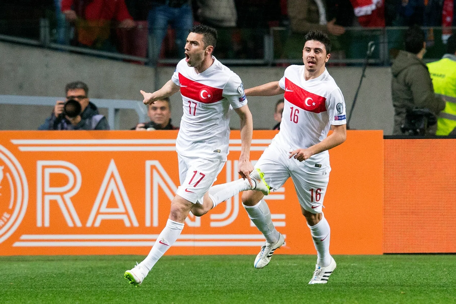 Turkije rekent nog altijd op Burak Yilmaz, oude kwelgeest van Oranje