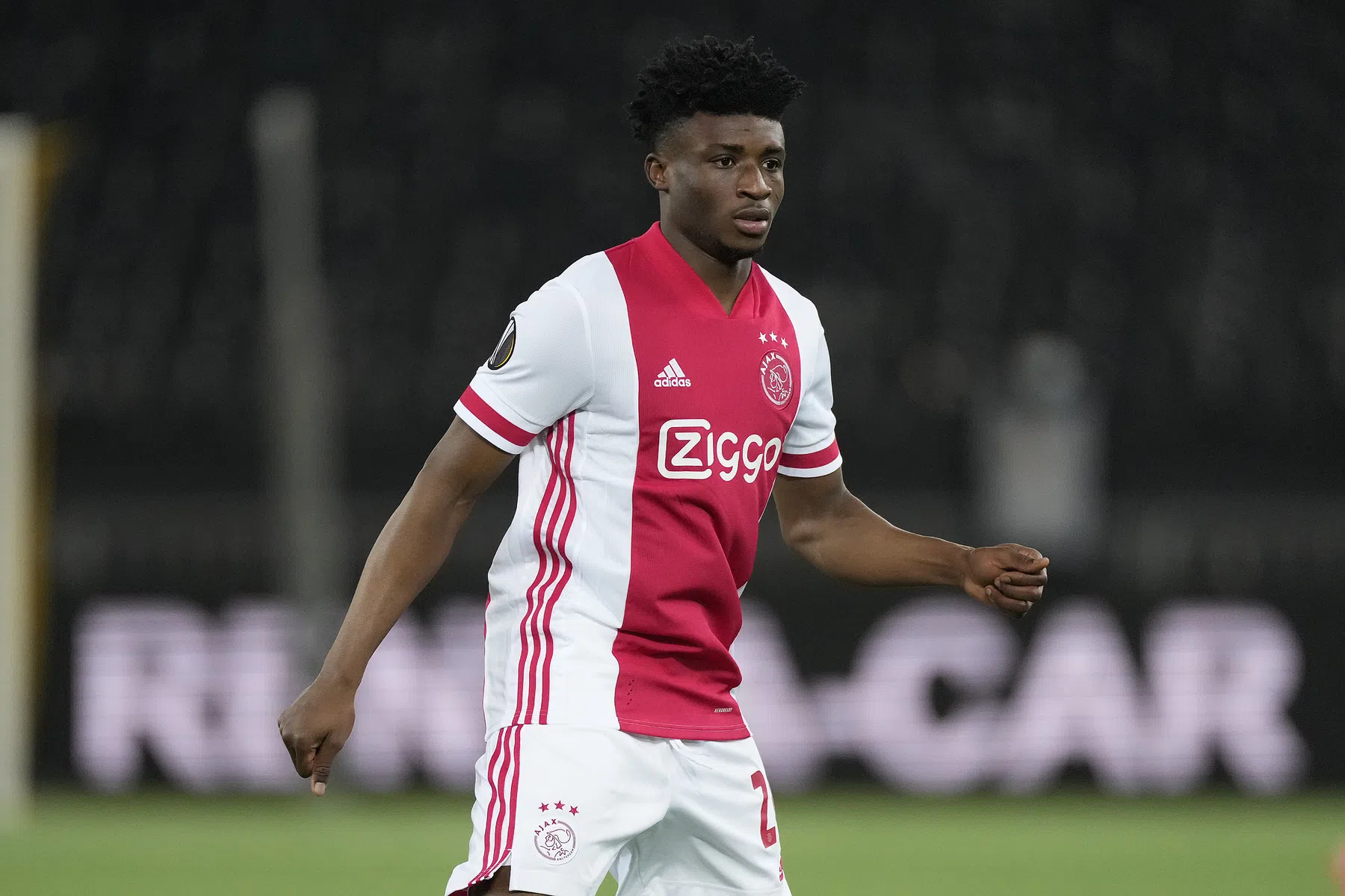 Kudus blinkt uit en scoort voor bijna gekwalificeerd Ghana 