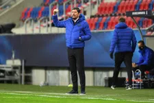 Thumbnail for article: Van de Looi wil niets weten van 'spitsloos' Jong Oranje