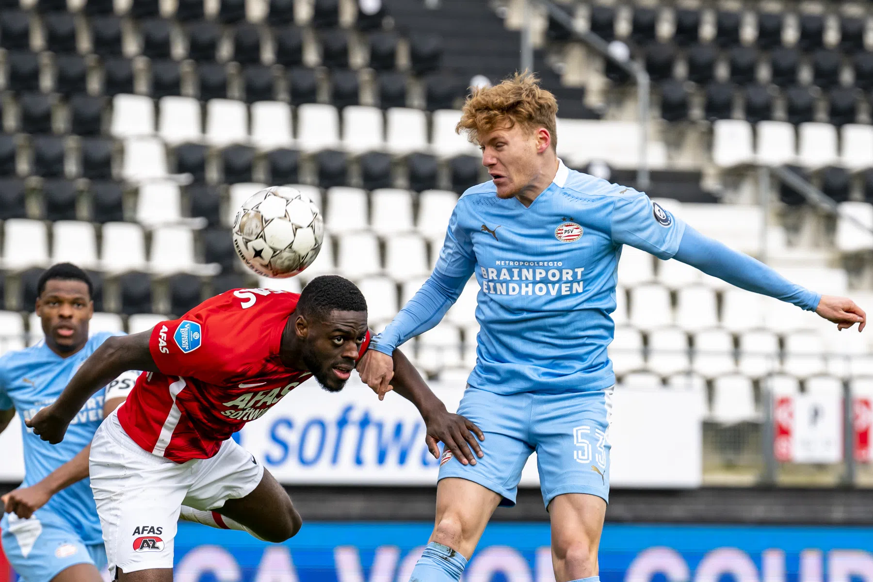 Eredivisie-talenten hoofdrolspelers in zéér opmerkelijk duel Jong België