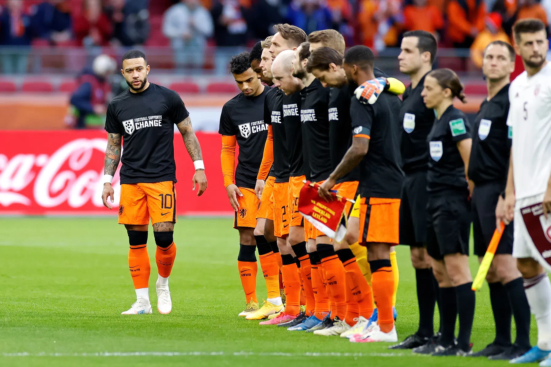 Cijfers geven De Boer meer dan gelijk: Oranje deed zichzelf verschrikkelijk tekort