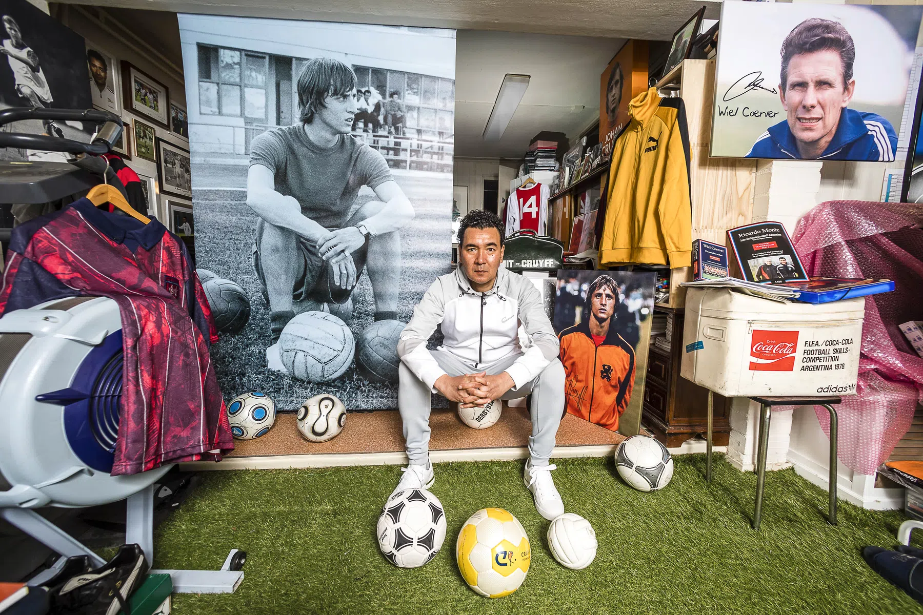 Voor Moniz is zijn voorbeeld nooit dood: 'Cruijff moet je léven'