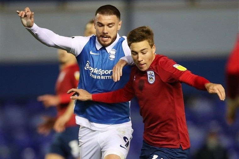 Herstellende Eiting op weg terug van Ajax naar Engeland