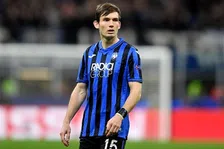 Thumbnail for article: De Roon bespreekt Atalanta-toekomst en grapt over 'klap' van Zlatan