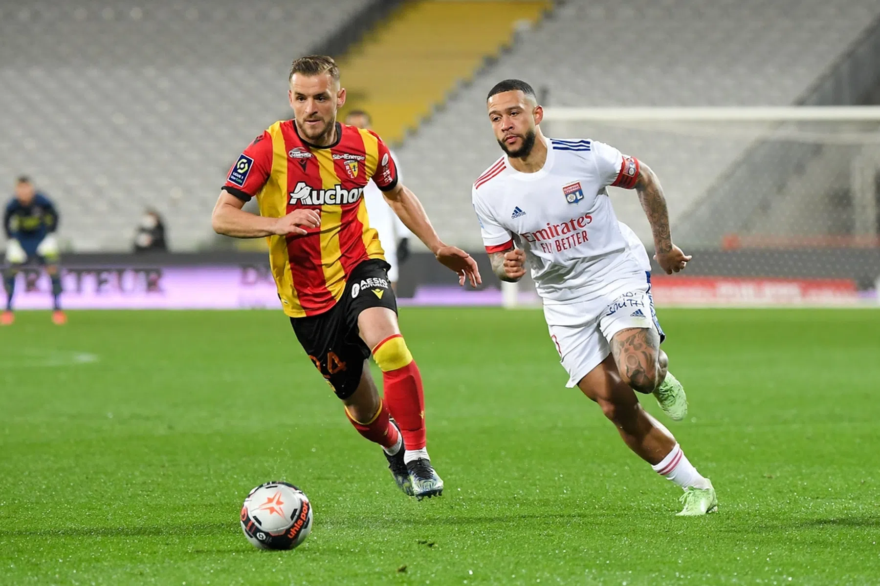 Memphis' Lyon kan niet profiteren van misstap PSG en valt van podium af