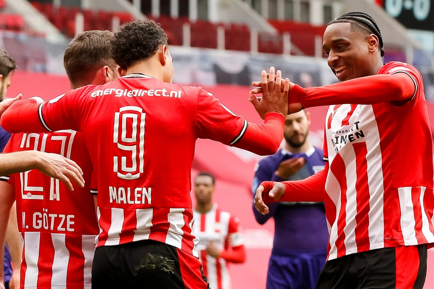 PSV hofleverancier in Elftal van de Week