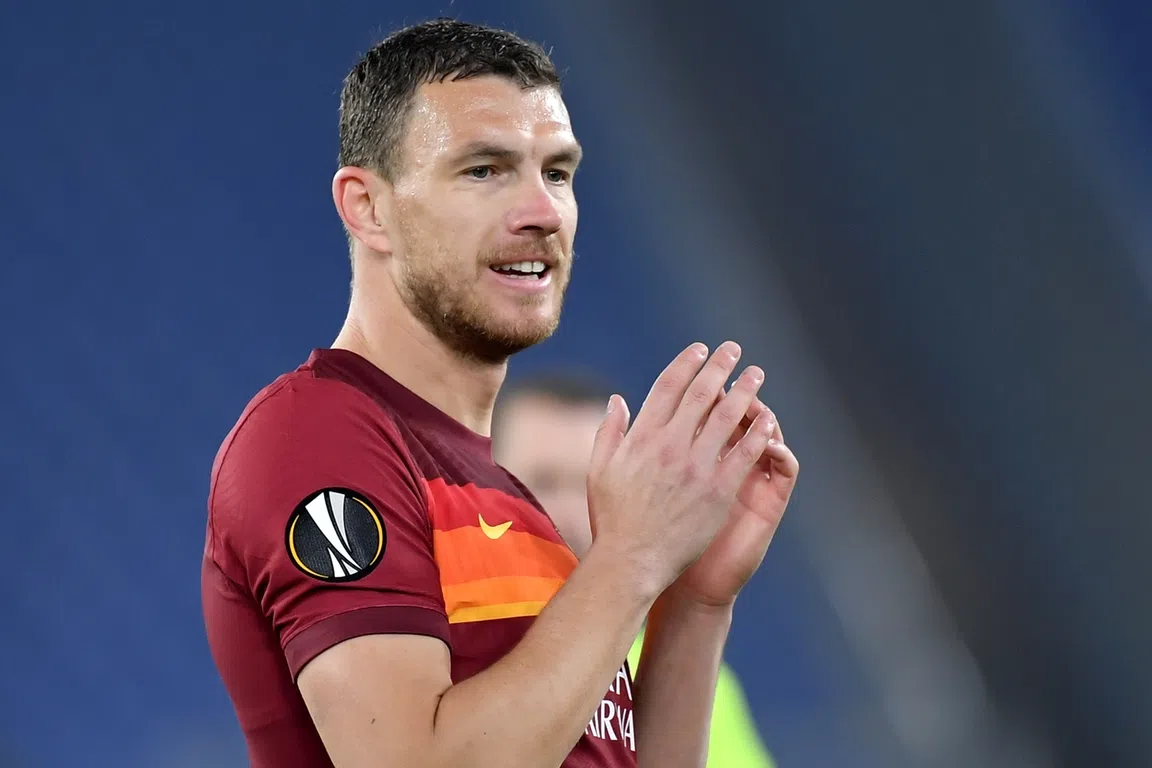 Timber: 'Leuk en bijzonder om tegen Dzeko te spelen'