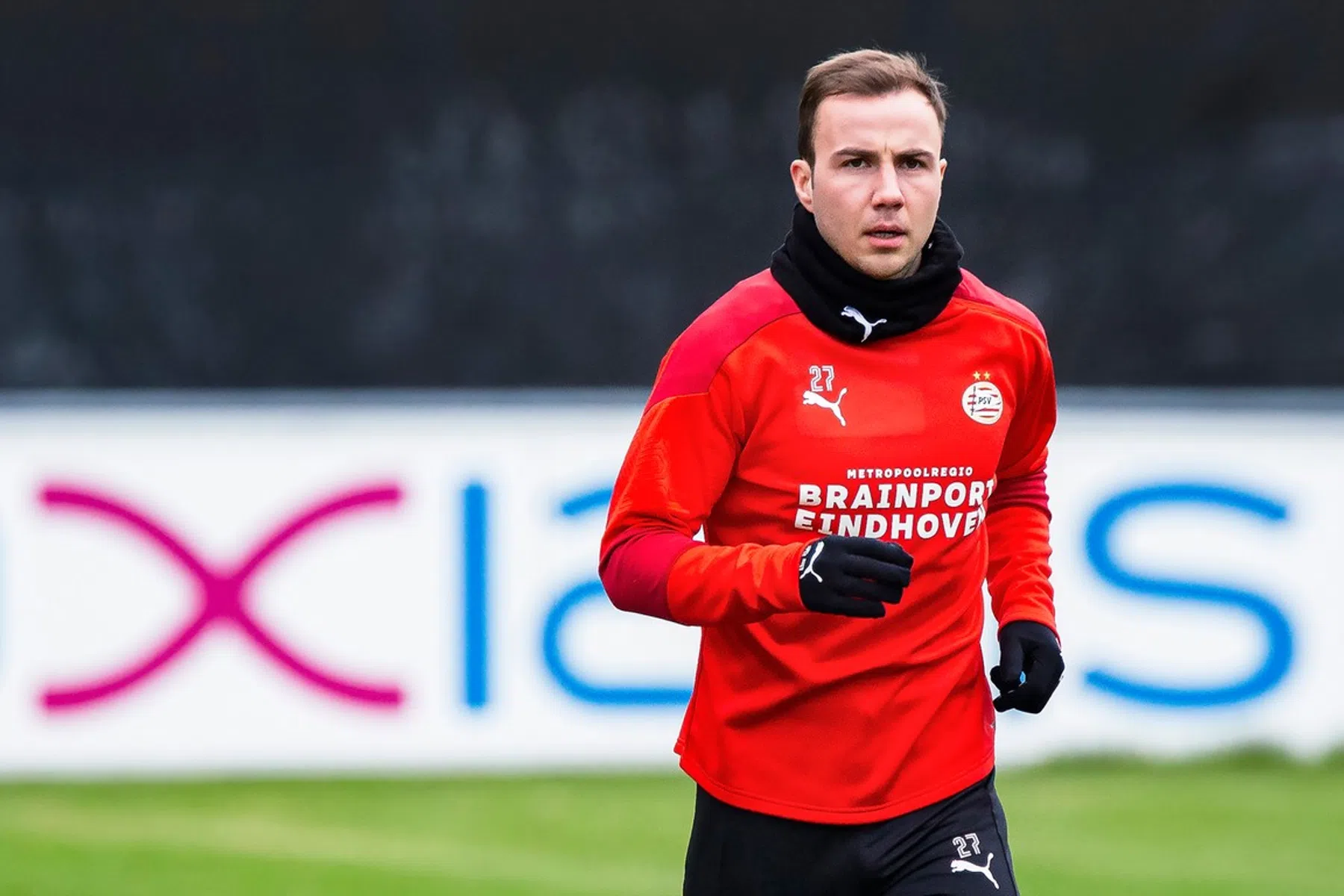 Götze geniet bij PSV en bespreekt ontslag van Bosz