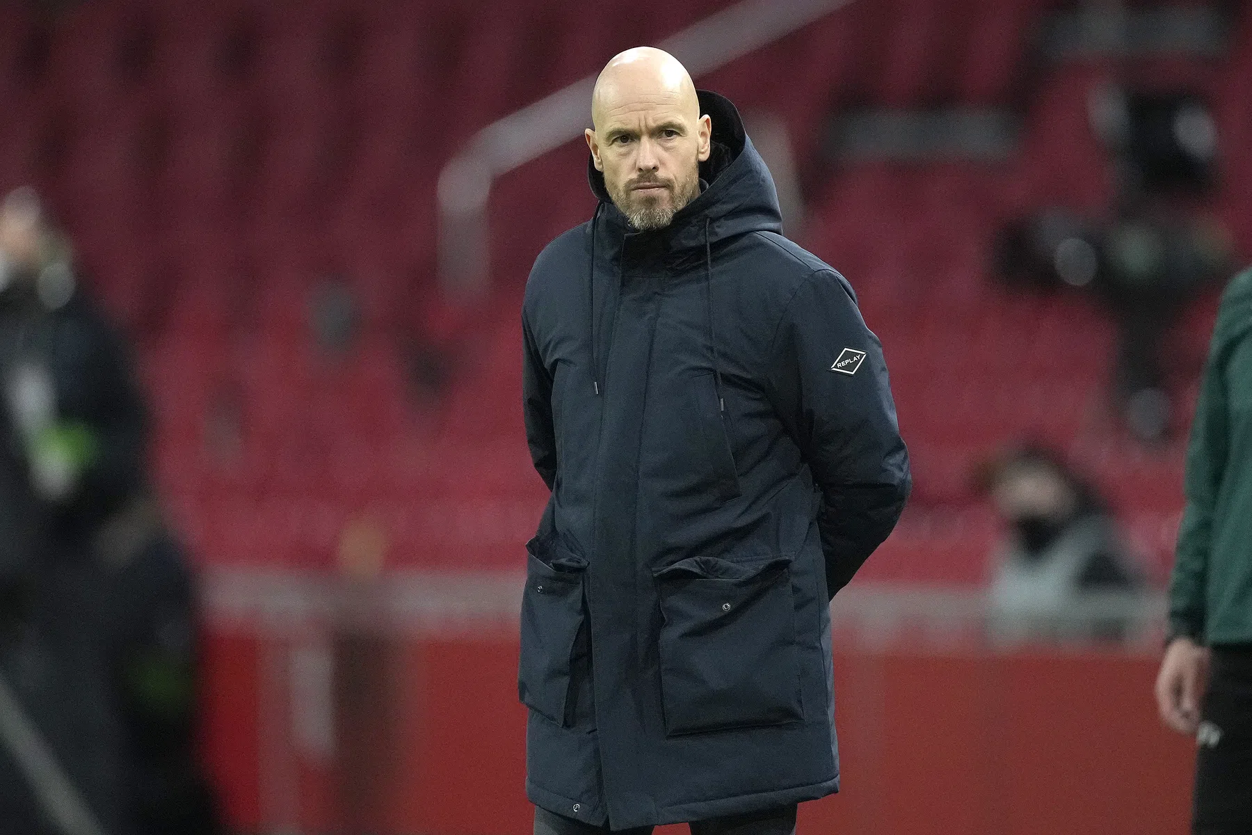 Ten Hag verwijt zijn ploeg niets na 'totaal onnodige nederlaag'