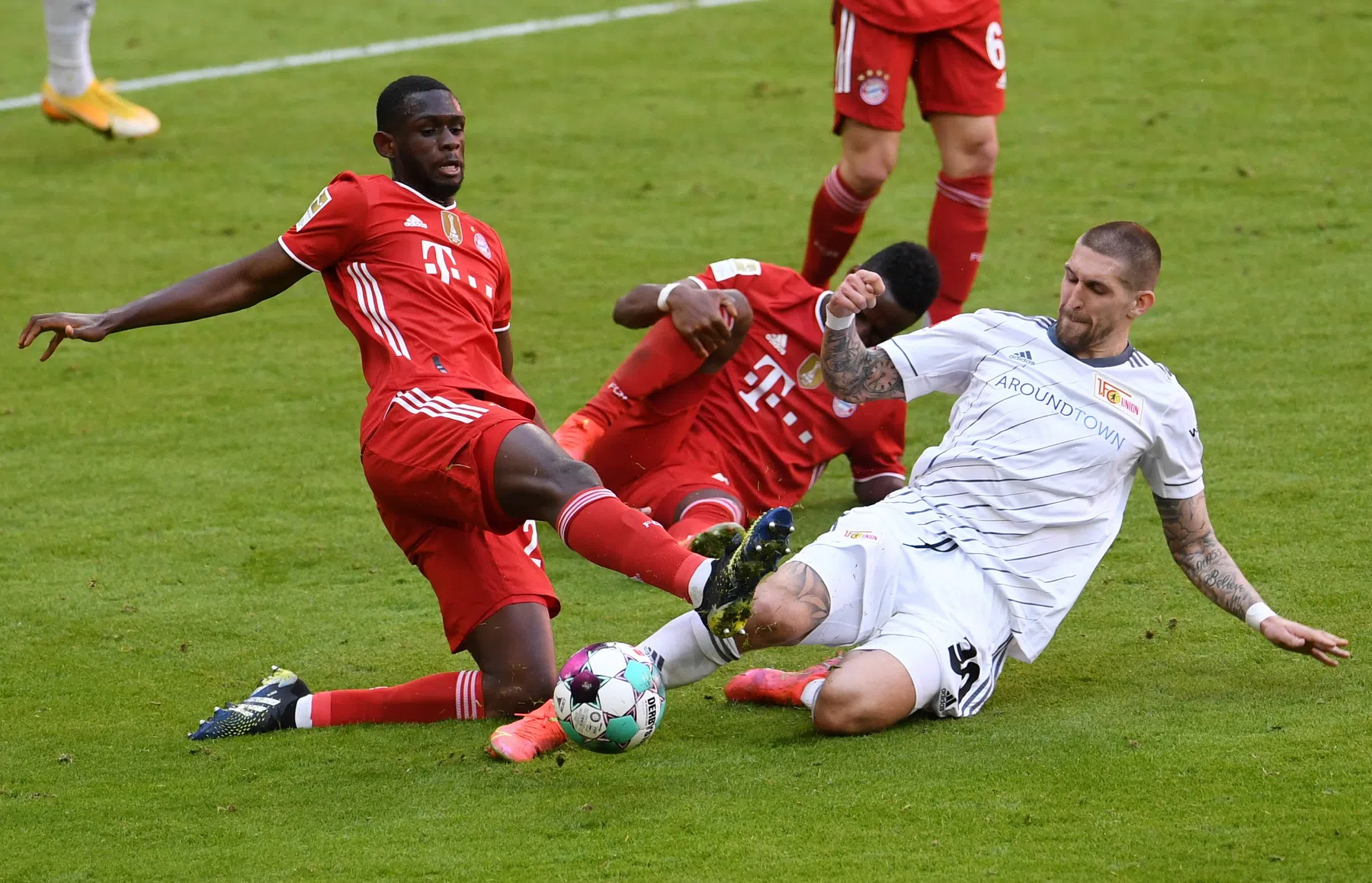 Gewijzigd Bayern krijgt deksel op de neus, Leipzig kruipt dichterbij