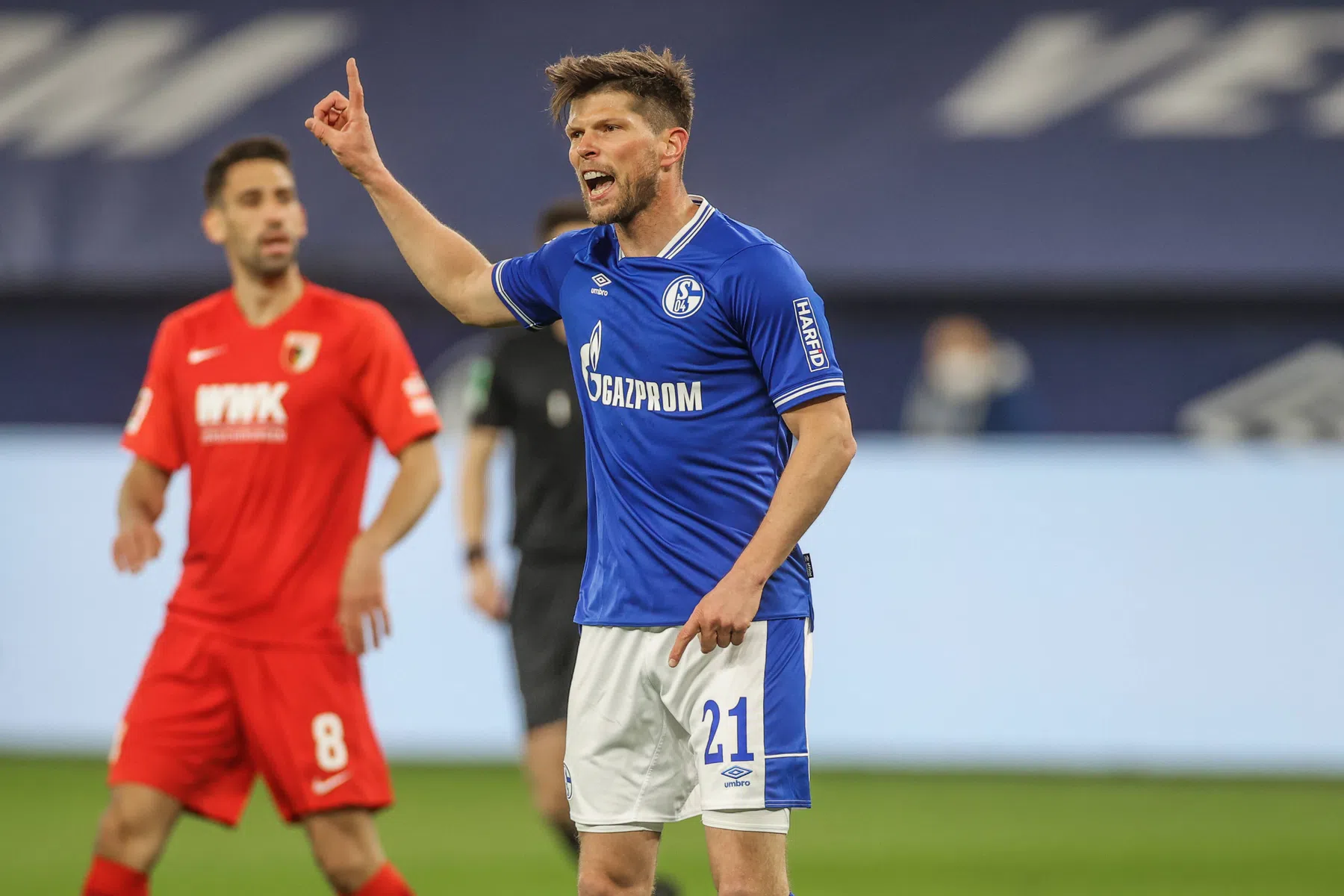 Huntelaar gelooft in wonder: 'De volgende wedstrijd winnen we ook'