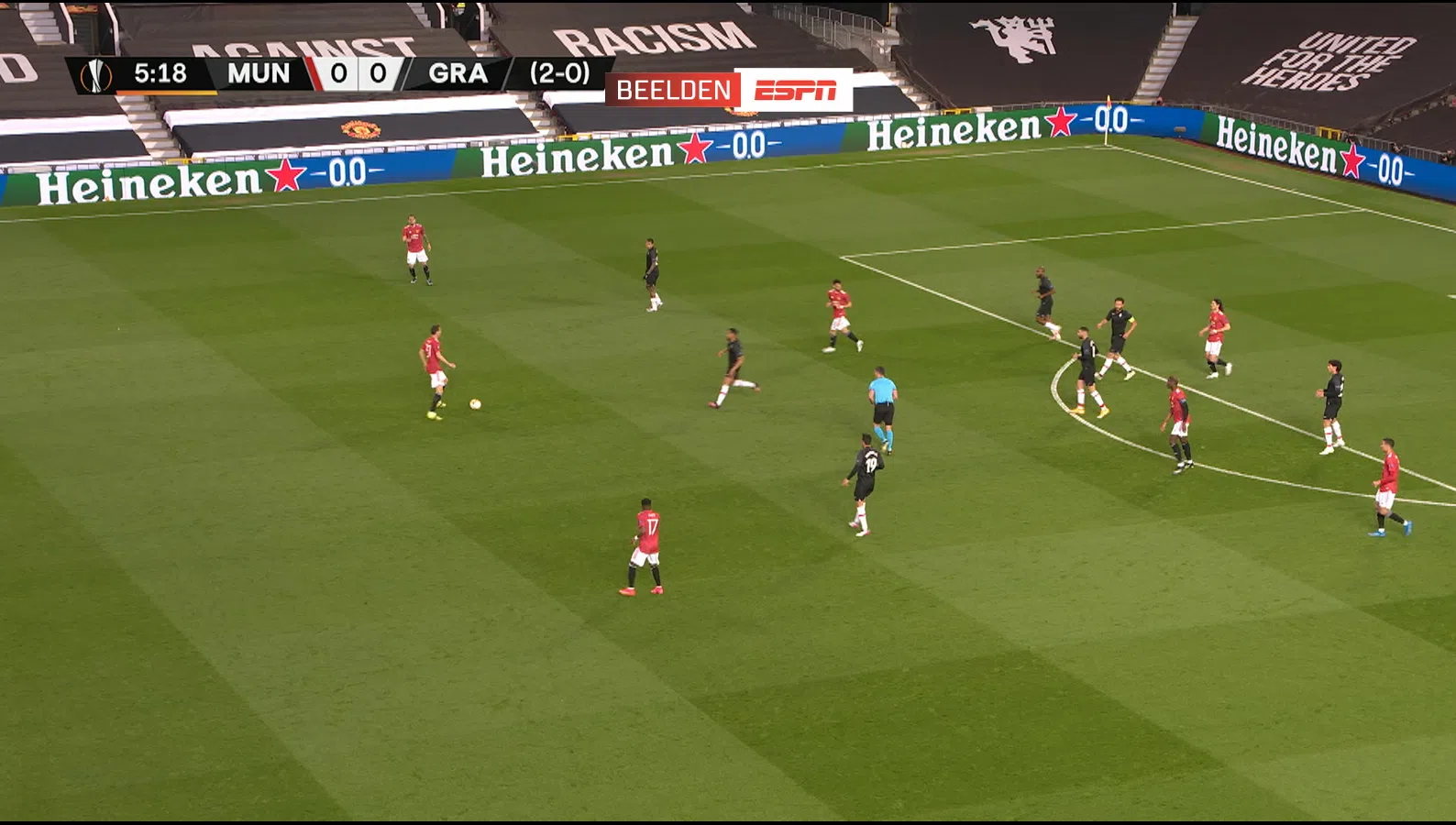 Samenvatting: United wint mede dankzij fraaie volley Cavani