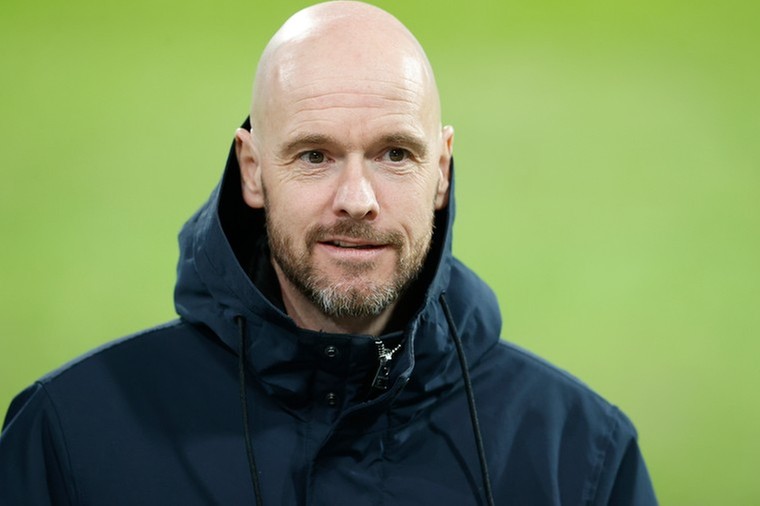 Ten Hag roemt Vitesse: 'Dé revelatie van de Eredivisie'