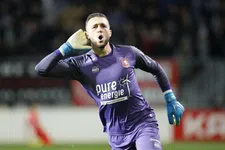 Thumbnail for article: Van Omniworld-middenvelder naar PSV-keeper: het curieuze pad van Joël Drommel