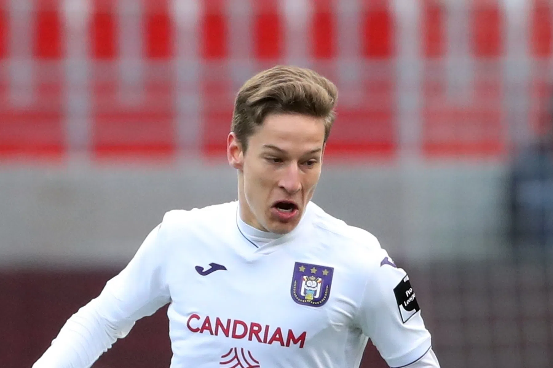 Anderlecht pakt op slotdag begeerde play-offticket, goals Lang en Dost