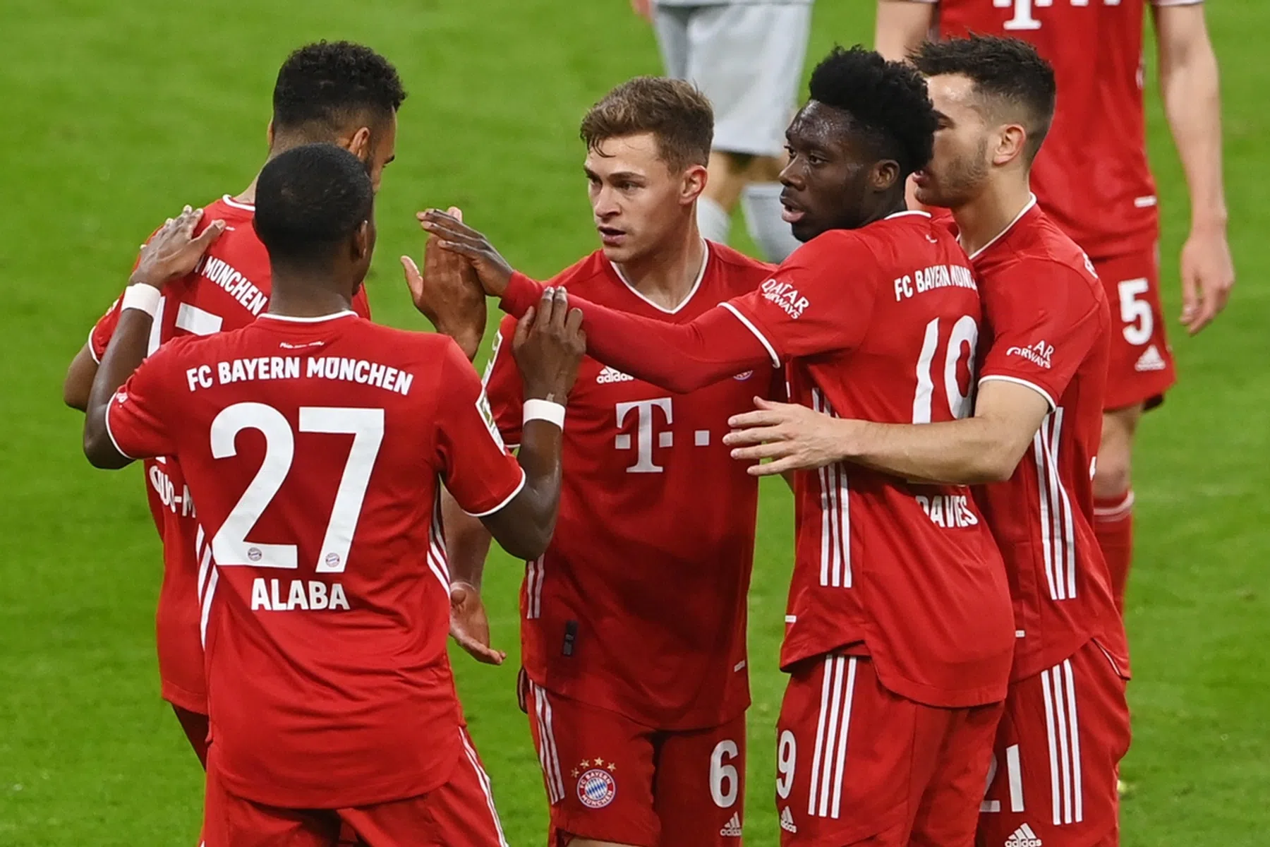 Bayern kan negende landstitel op rij ruiken na nieuwe misstap Leipzig