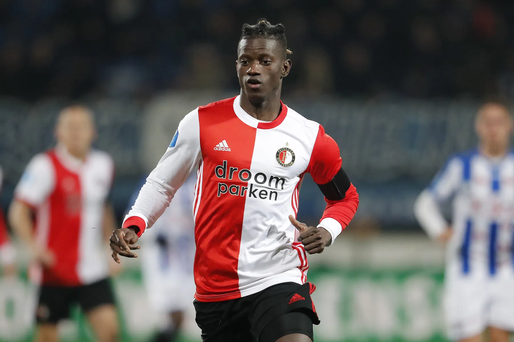 Voormalig Feyenoord-verdediger Ié speelt hoofdrol in spektakelduel met Babel