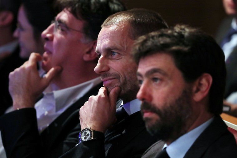 UEFA-baas sluit straffen niet uit en deelt grap over Super League-schema